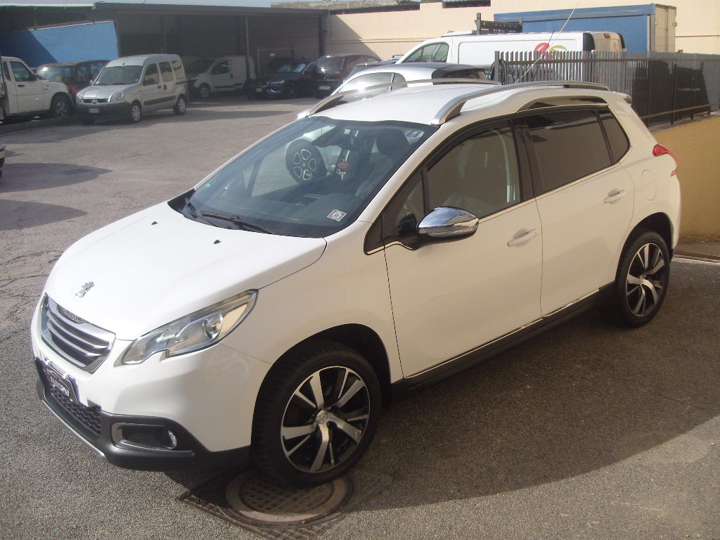 PEUGEOT 2008 1.6 HDI ALLURE